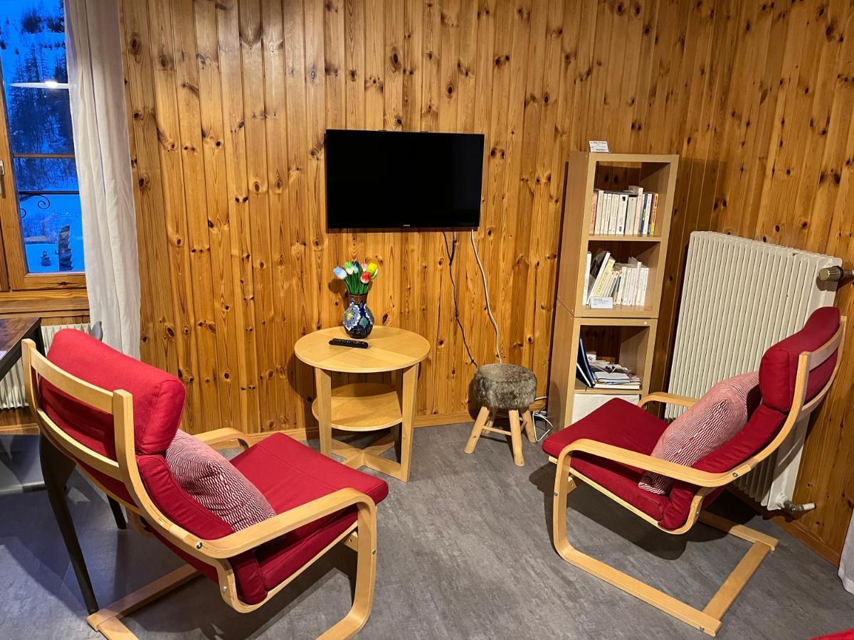 Au Village D'Evolene, Tres Joli Studio Calme Et Ensoleille Zewnętrze zdjęcie
