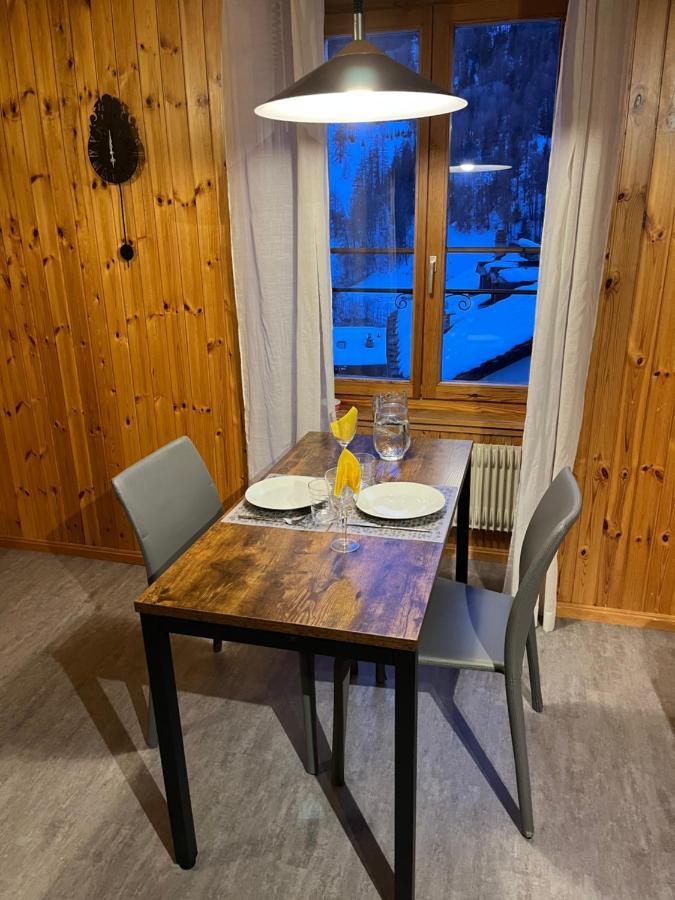 Au Village D'Evolene, Tres Joli Studio Calme Et Ensoleille Zewnętrze zdjęcie