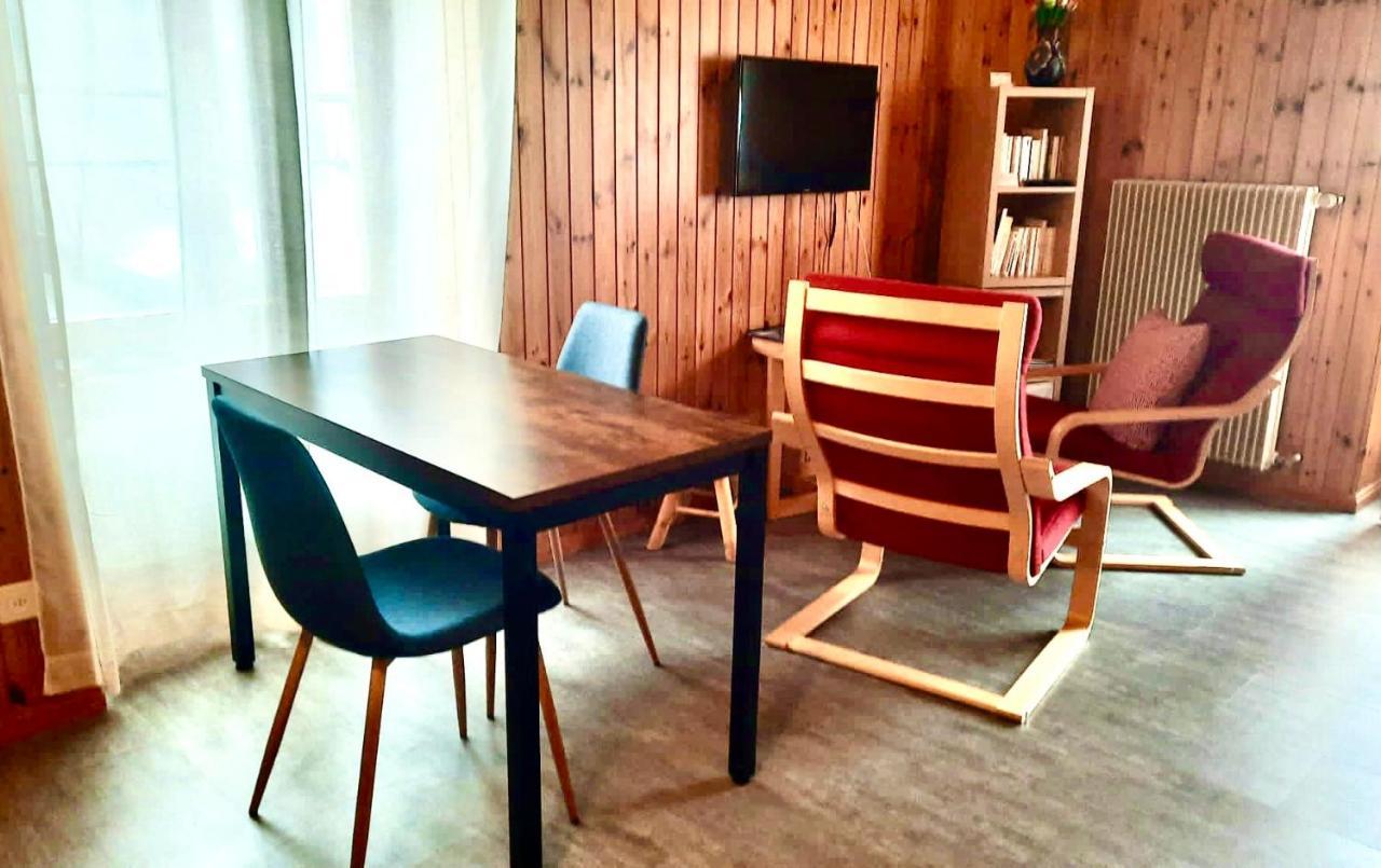 Au Village D'Evolene, Tres Joli Studio Calme Et Ensoleille Zewnętrze zdjęcie